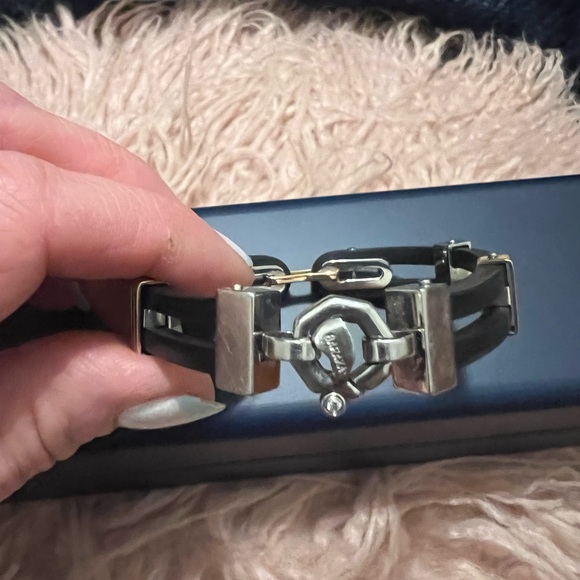 Baraka 18K gold leather Bracelet - Picture 3 of 9